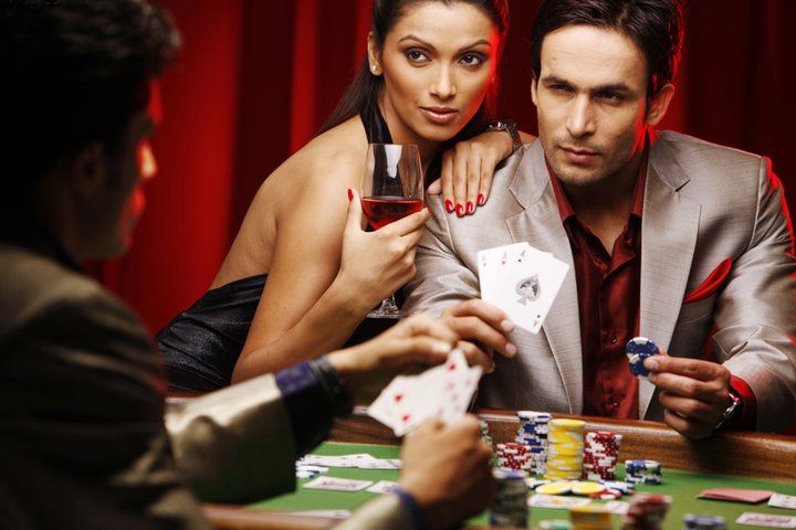 edc toto mobile app interface showing football betting markets and live casino options